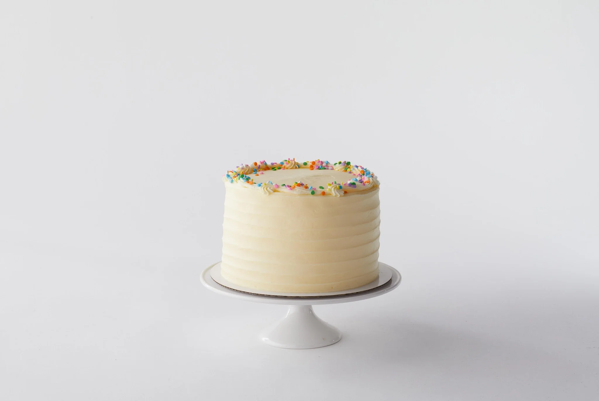 232-vanilla-cake-local-3.webp Vanilla Cake - Local